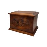 Groton Maple Claddagh Cremation Urn Walnut Finish